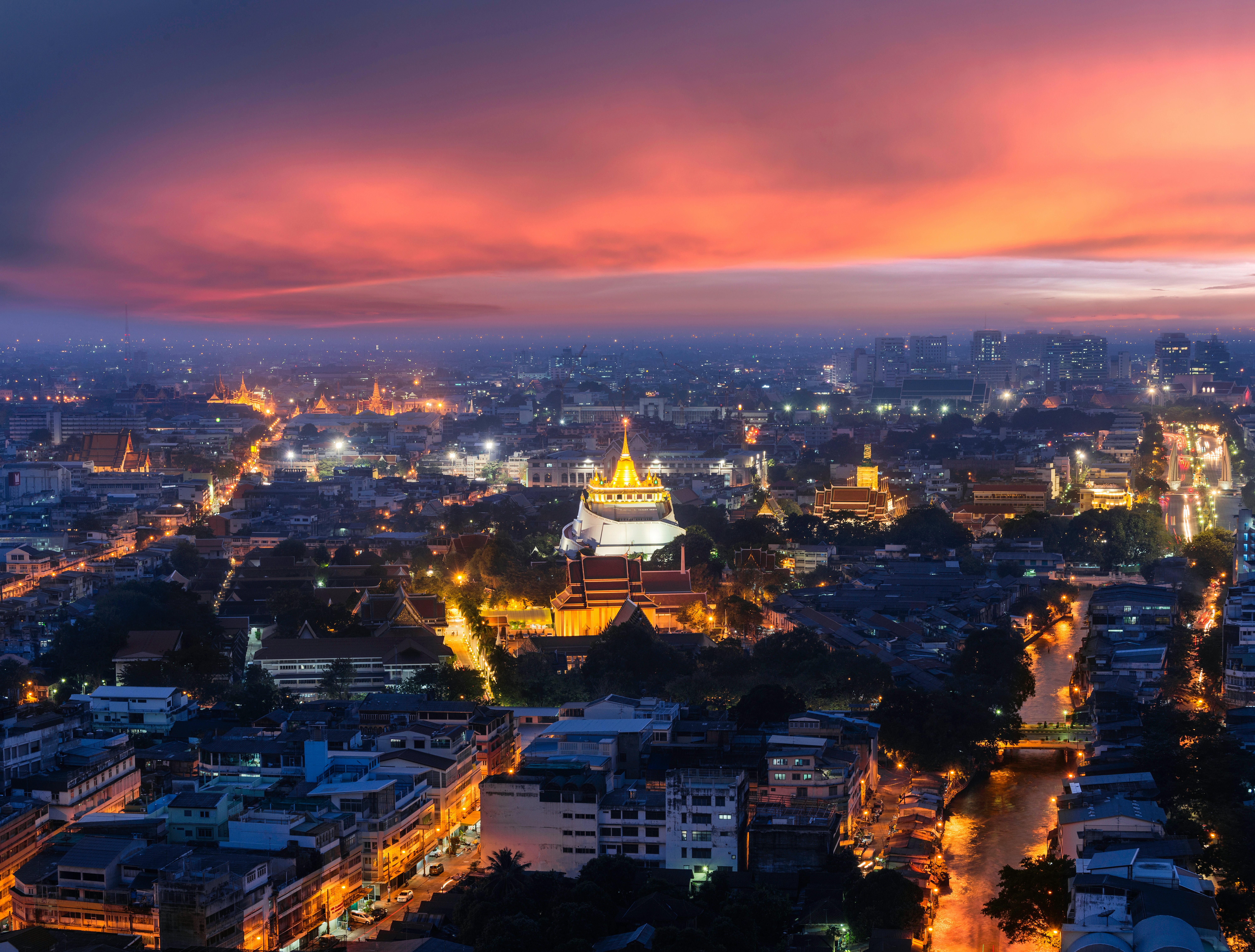 Iš Aukso kalvos atsiveria plati Bankoko senamiesčio panorama. 500px