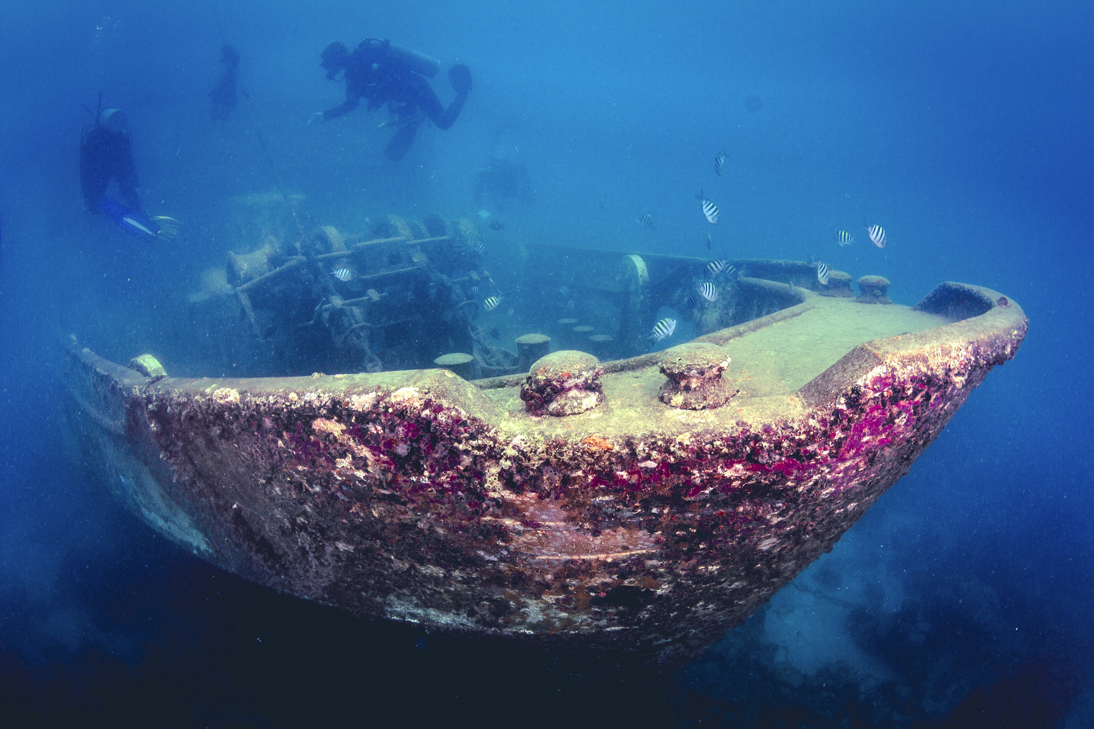 Nardytojai virš Atlantic Princes laivo nuolaužos Karibų jūroje prie Dominikos Respublikos