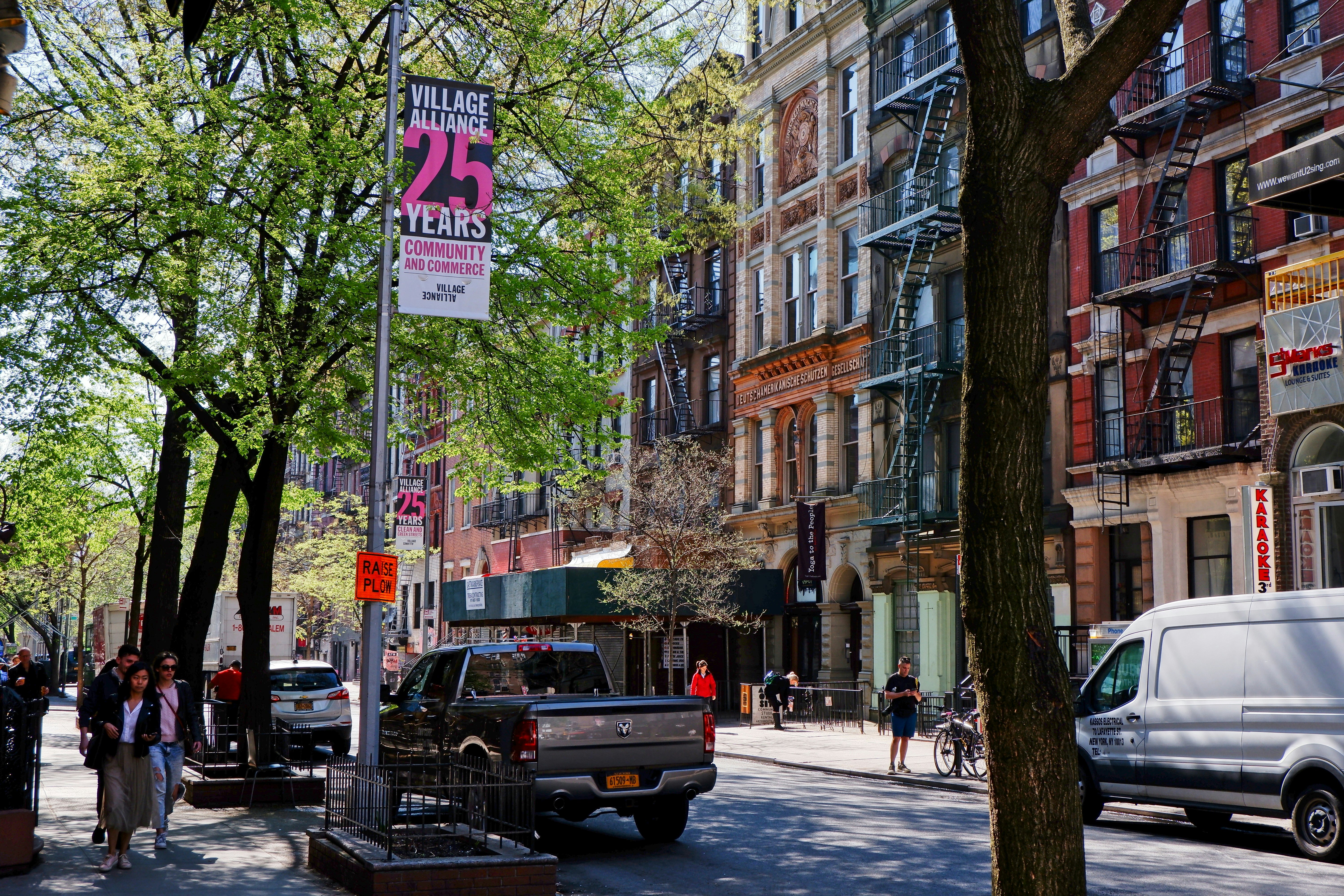 St Marks Place, pagrindinė Niujorko East Village gatvė