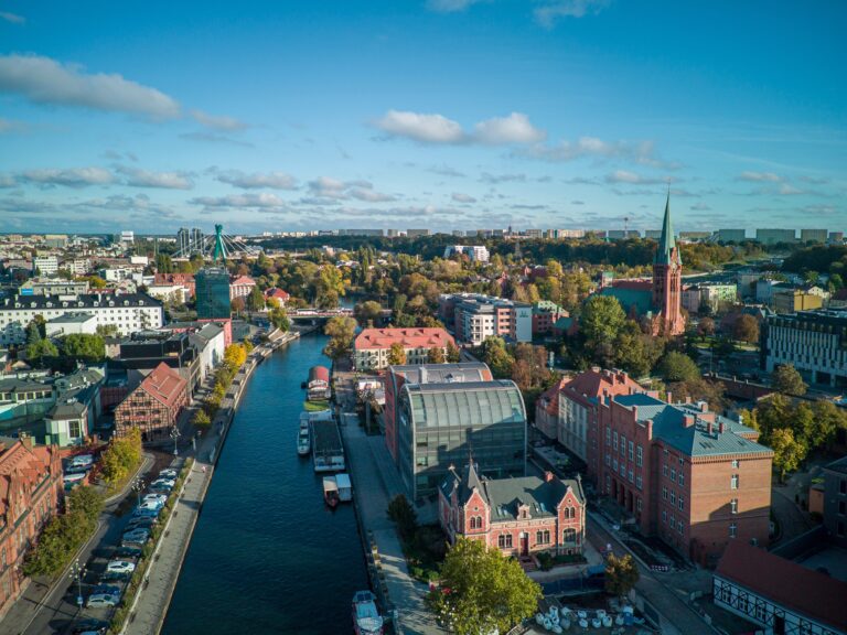 Bydgoščiaus centro panorama ir Brdos upė